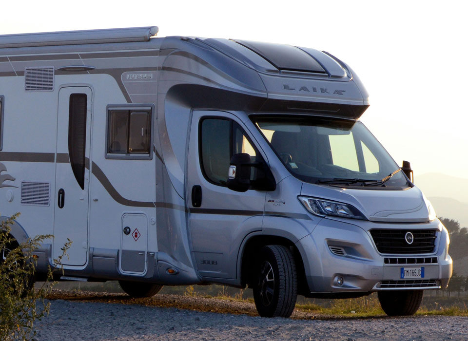 Depositos-de-agua-en-autocaravanas-y-campers-normativa-y-requisitos-de-homologacion-inaga-homologacion-de-vehiculos