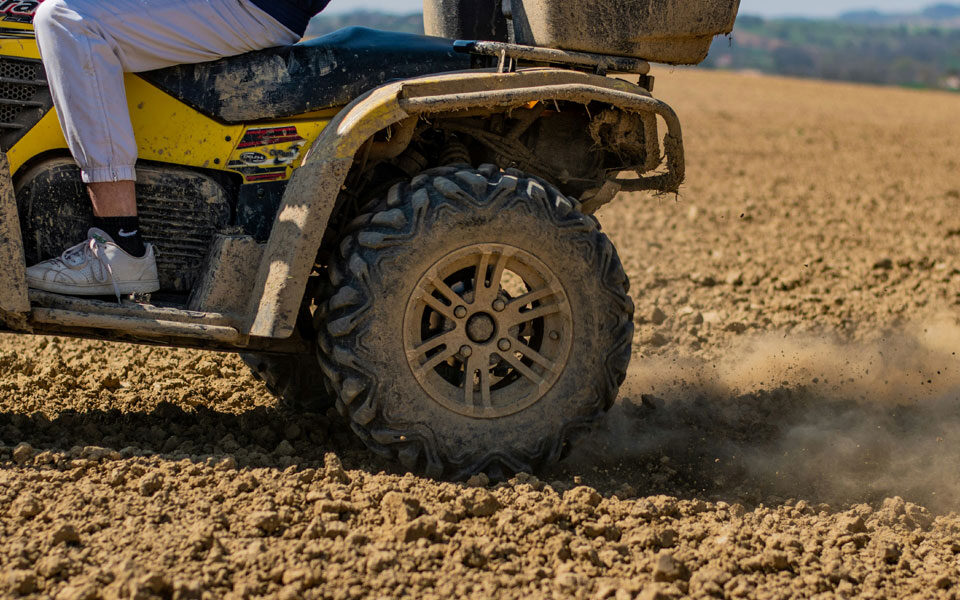 Diferencias-entre-quads-y-ATV-implicaciones-legales-y-homologacion-Inaga-Homologaciones