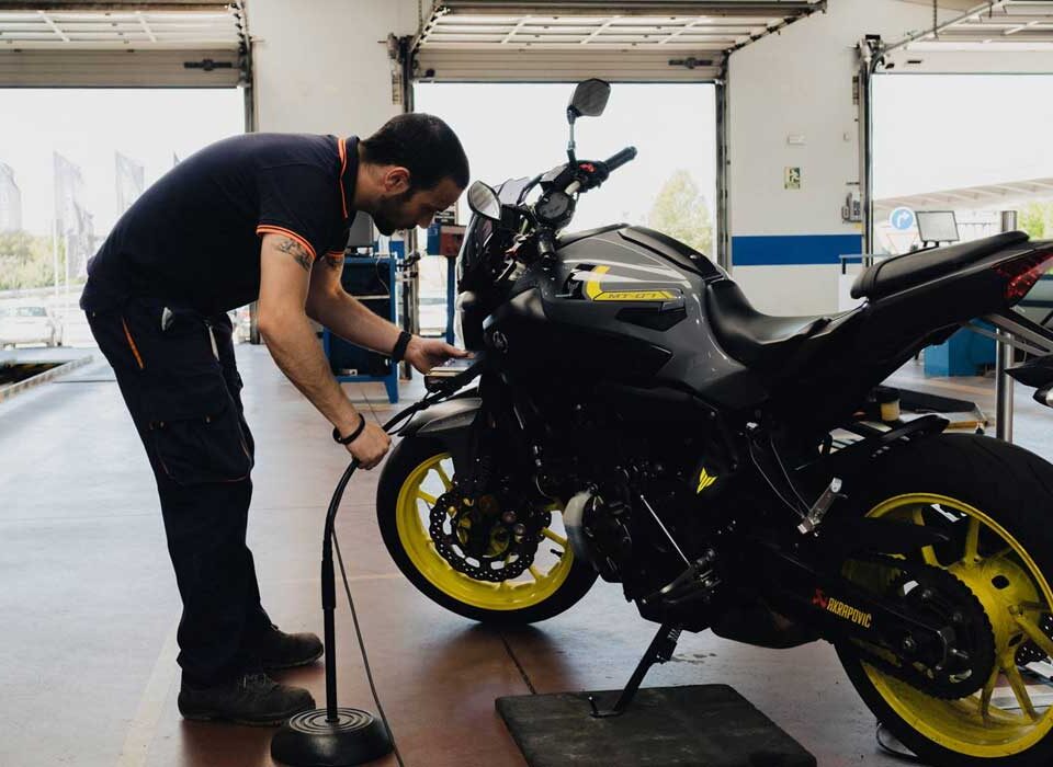 ITV-y-homologacion-de-motos-en-Pontevedra-y-galicia-inaga-homologaciones